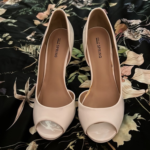 Spring Open Toe Heels 👠 - Picture 2 of 2